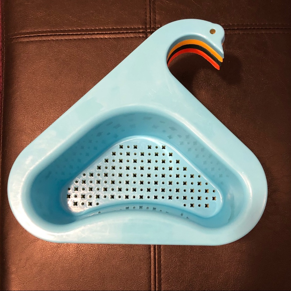 SPECIAL! 3/$12 Swan Shape Sink Basket